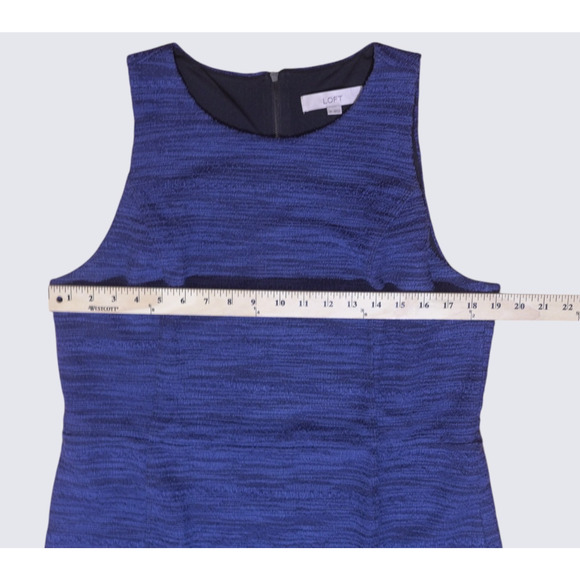 LOFT Women’s Sleeveless Sheath Dress Size 14 – Blue Textured Knit – Lined – Zip - Picture 11 of 12